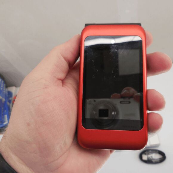 Consumer Cellular Iris Easy Flip 8GB Red SL006-CC Flip Phone TESTED WORKS - Picture 3 of 3